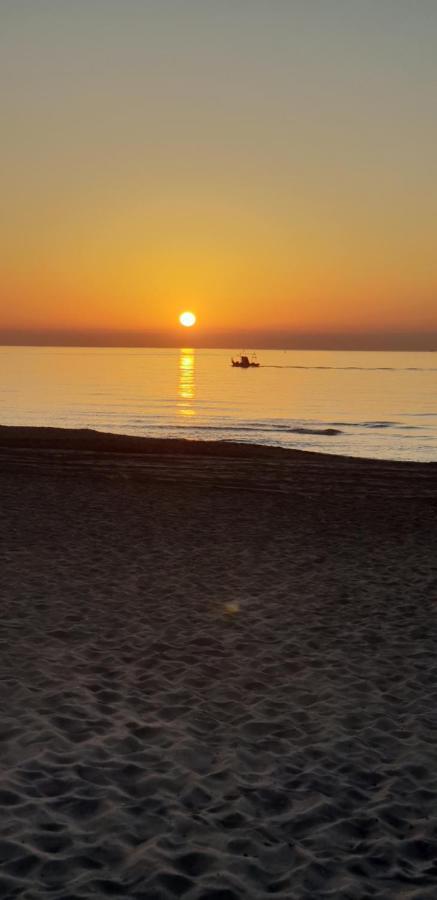 פואנגירולה Paradise Suites Buenavista Beach מראה חיצוני תמונה