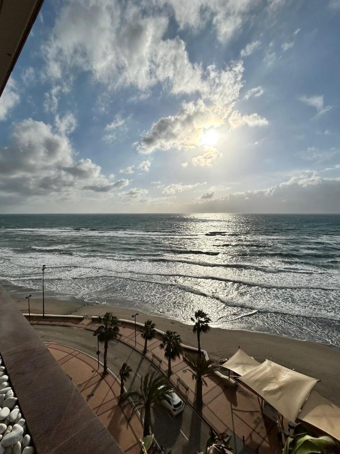 פואנגירולה Paradise Suites Buenavista Beach מראה חיצוני תמונה